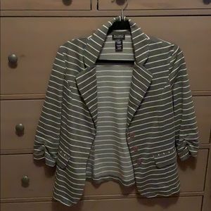 Beautiful, brand new blazer!!